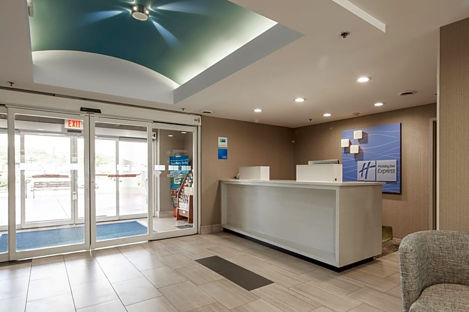 Holiday Inn Express Hotel & Suites Chattanooga-Lookout Mountain, an IHG Hotel