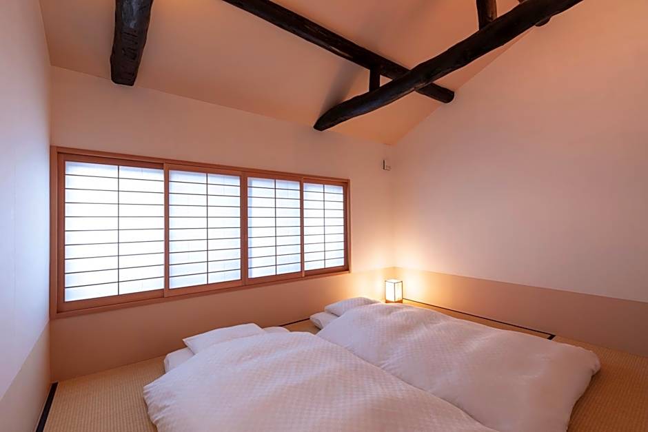 Rinn Machiya Kuon
