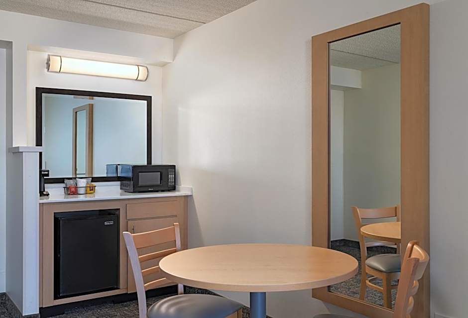 Hyatt Place Austin The Domain Area