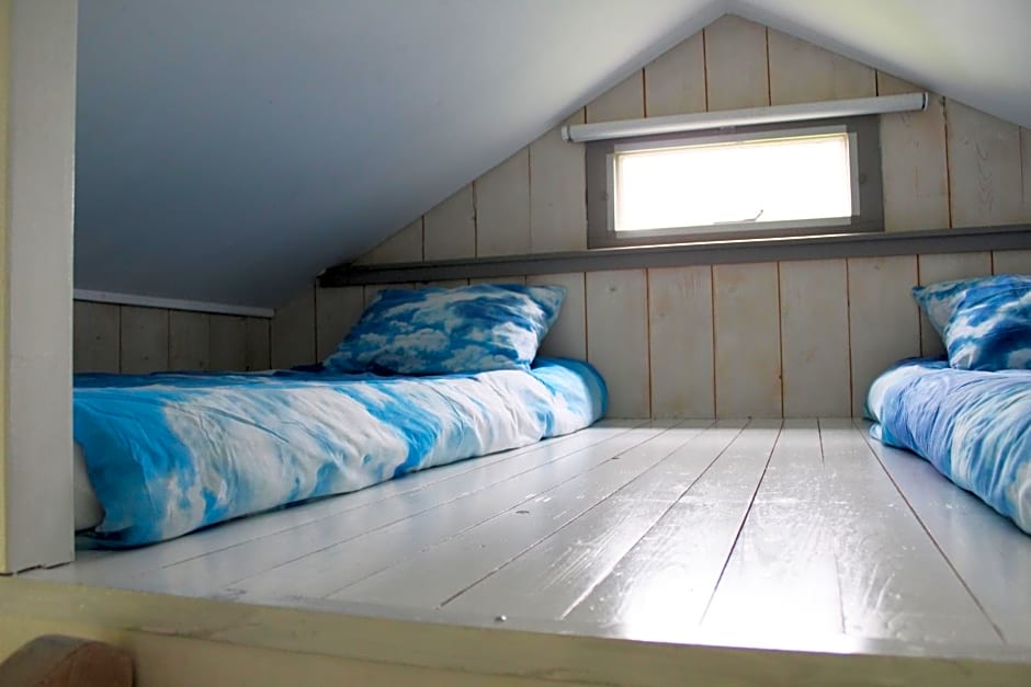 Bed And Stay – Amsterdam, NY
