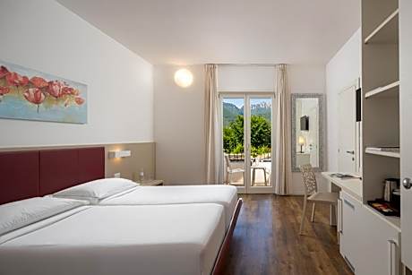 Superior Double or Twin Room with Pool View