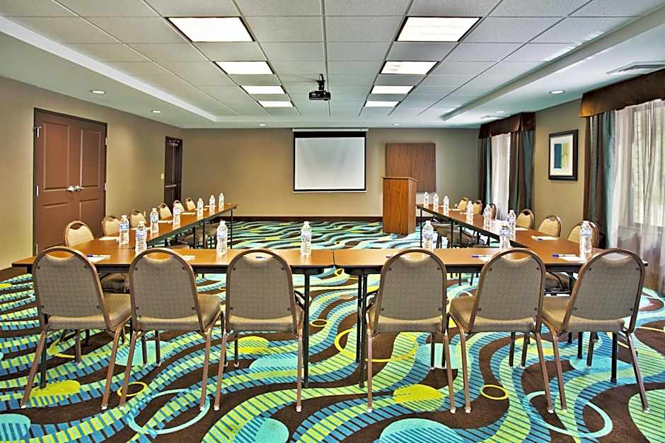 Holiday Inn Express Hastings By IHG