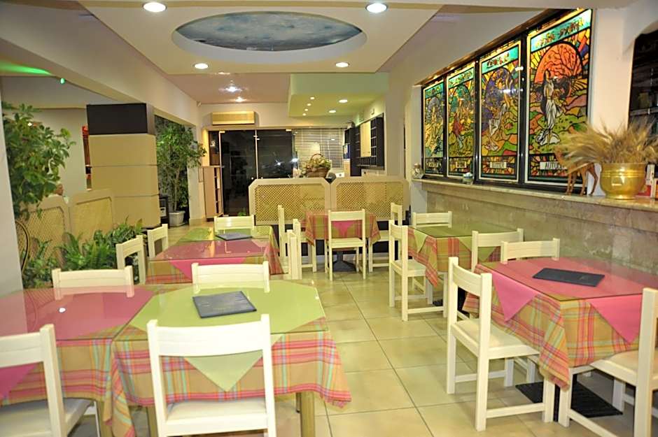 Anseli Hotel