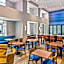 Hampton Inn By Hilton and Suites Clearwater Beach