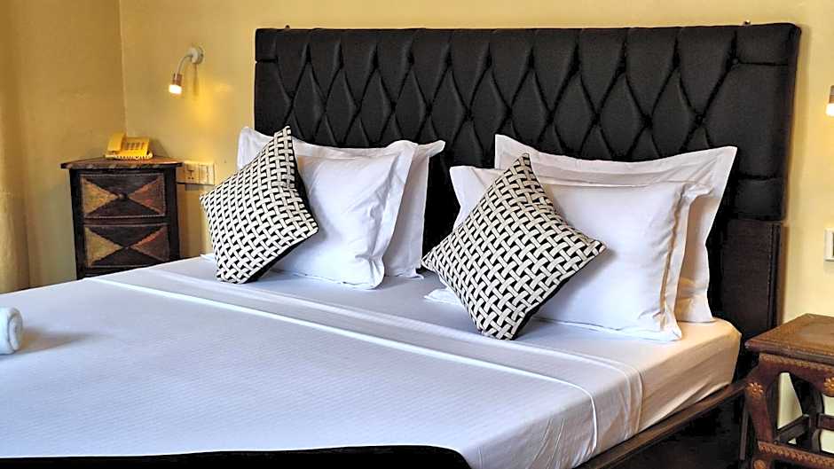 Rumaisa Hotel
