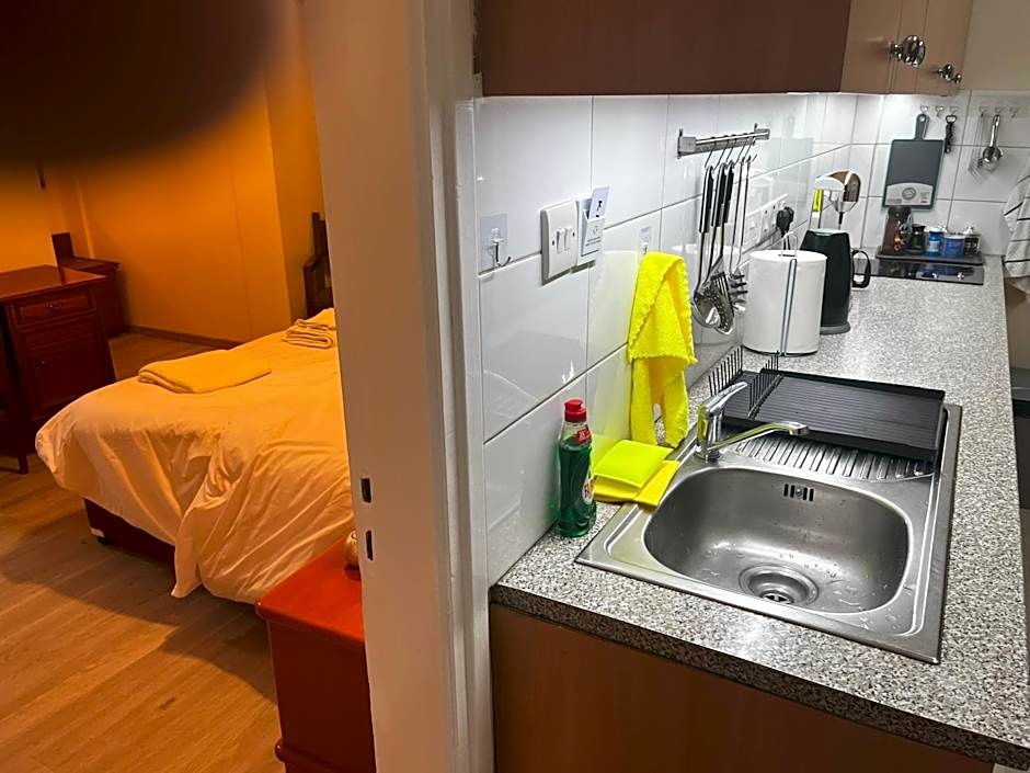 Xanthis Hostel Nicosia City Centre