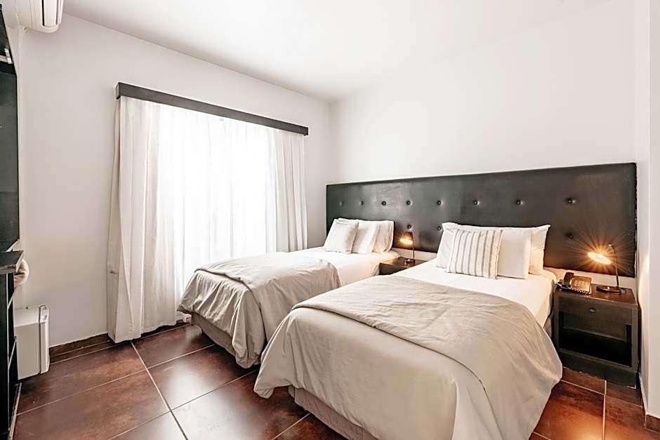 5411 Soho Hotel