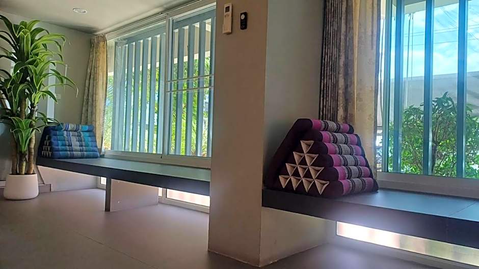 Lasalle Park Serviced Apartment at Lasalle 75