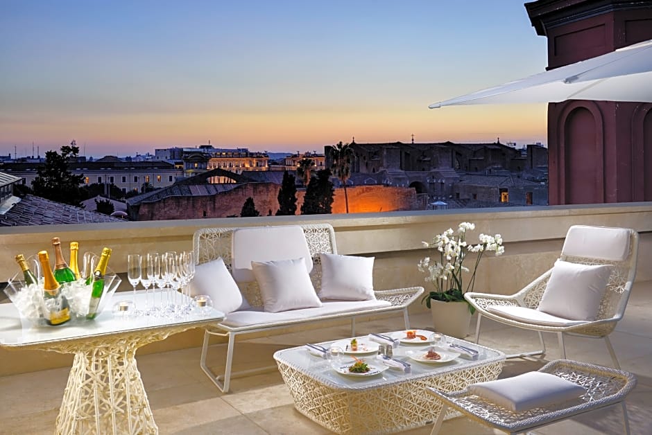 Palazzo Montemartini Rome, A Radisson Collection Hotel
