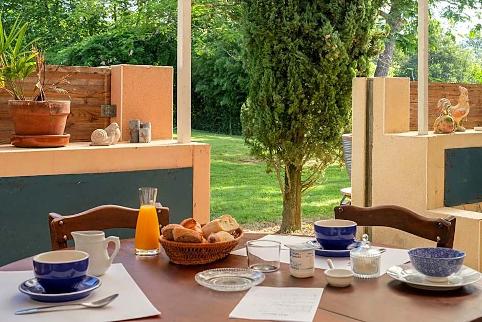 Logis Hôtel Le Clos Pité