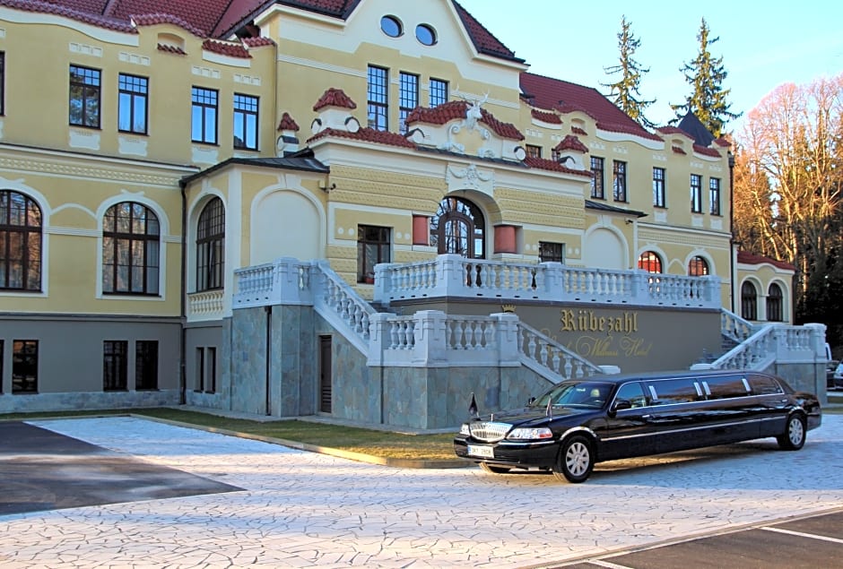 Rübezahl Marienbad Luxury Castle Hotel Golf