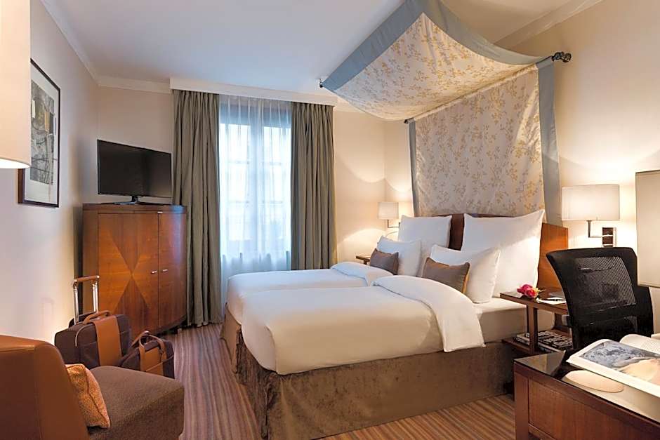 Warwick Brussels - Grand Place