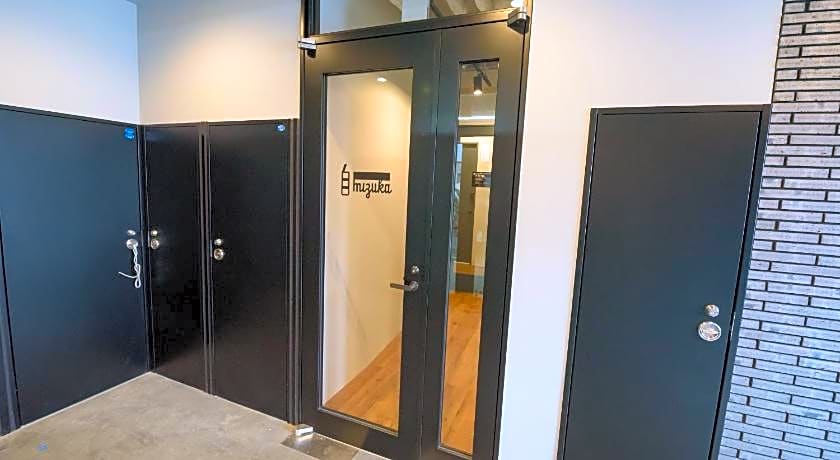 mizuka Imaizumi 1 - unmanned hotel -