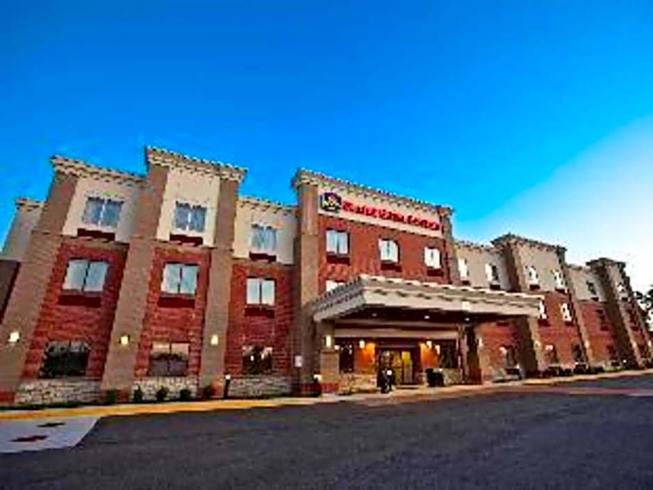 Best Western Plus Olathe Hotel & Suites