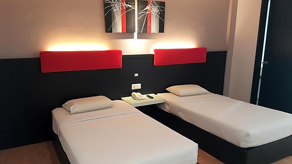 Photo 1 of 7 of Deluxe 2 Beds