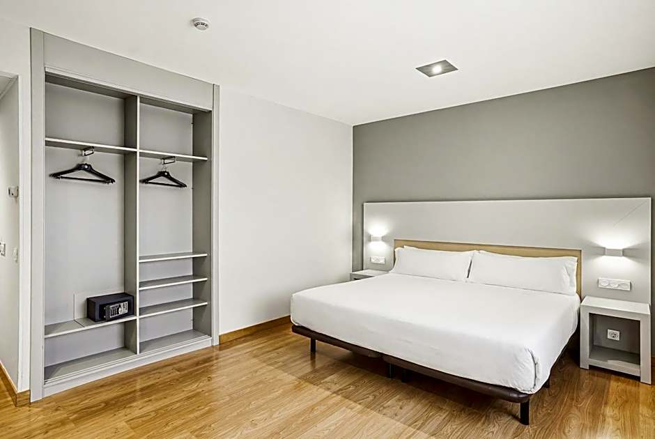 B&B HOTEL Logroño Las Cañas