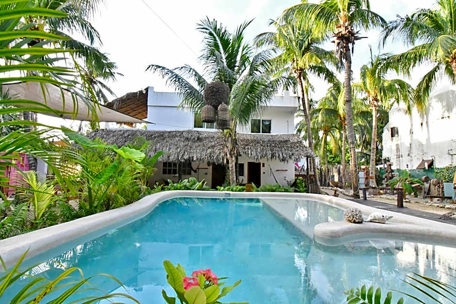 Maria Bonita Hotel & Restaurant El Cuyo by Spot Rentals
