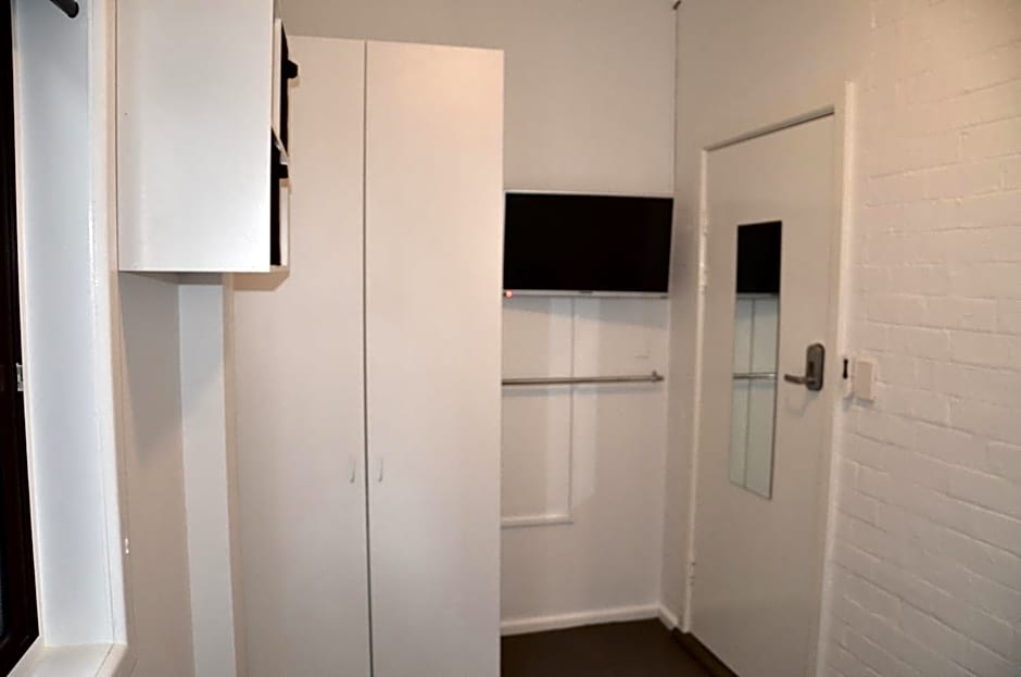 Manly Beach Guesthouse