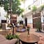 Riad Maizie