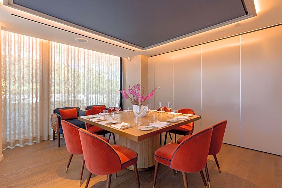 Legacy Hotel Cascais, Curio Collection by Hilton