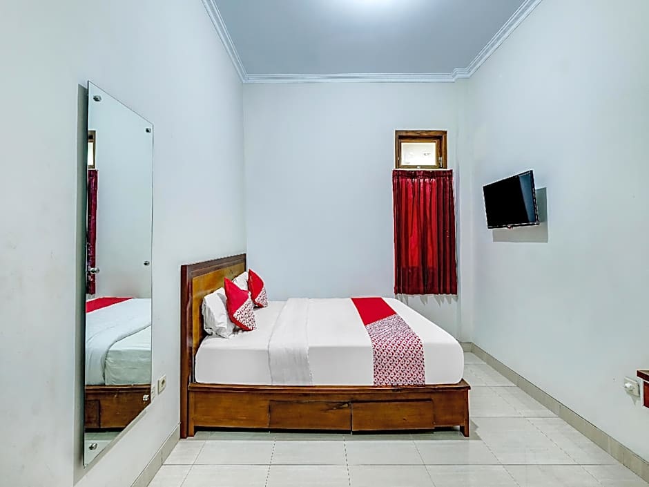 OYO 91075 Sambisari Residence Syariah