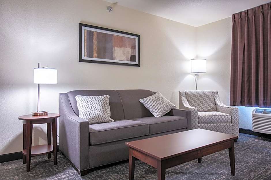 Cobblestone Inn & Suites - Pine Bluffs