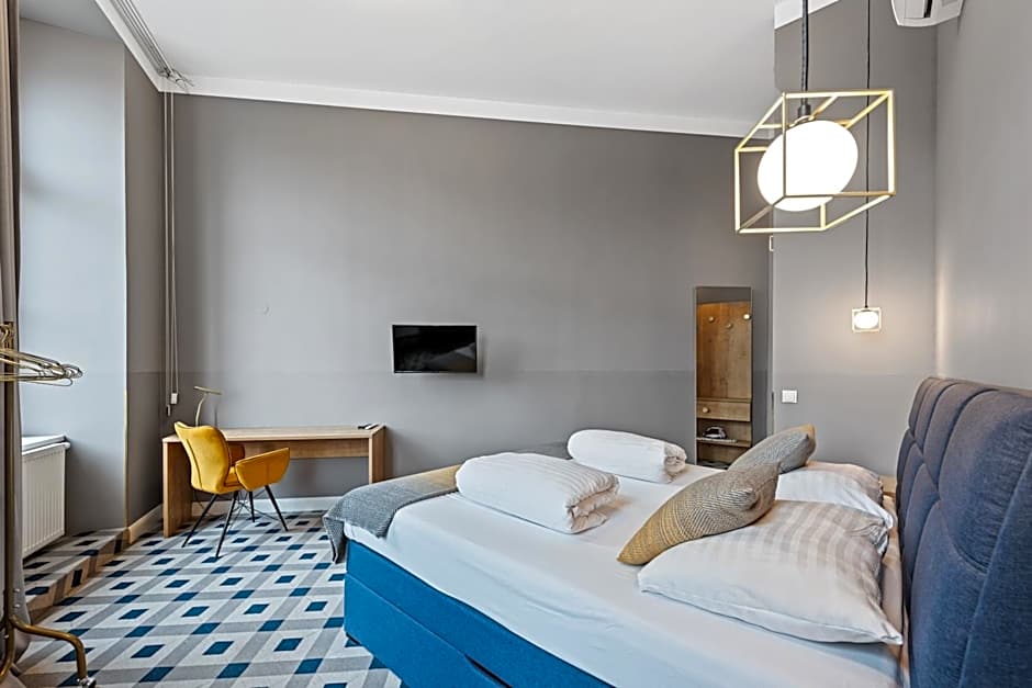KH Opera Apartments