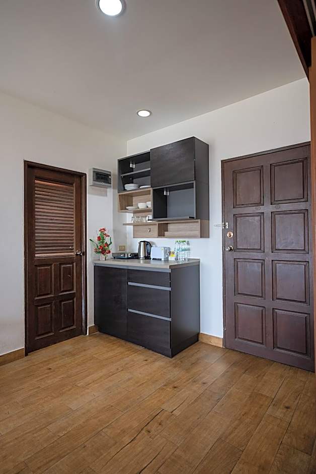 VTSIX at View Talay 6