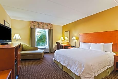 1 King Mobility Access Roll In Shower Nosmok