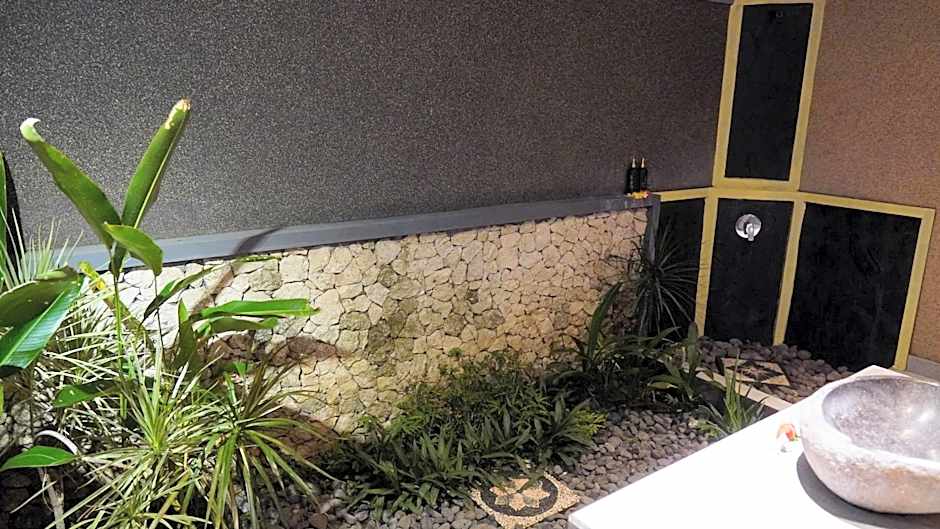 Oma In Pemuteran Bali