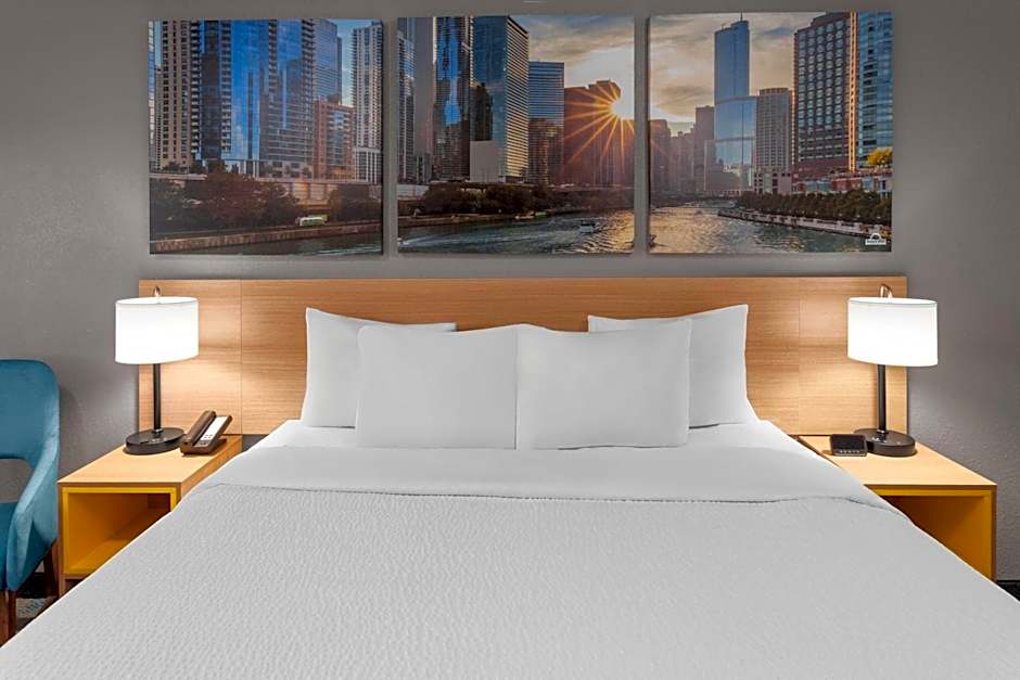 Days Inn by Wyndham Waukegan