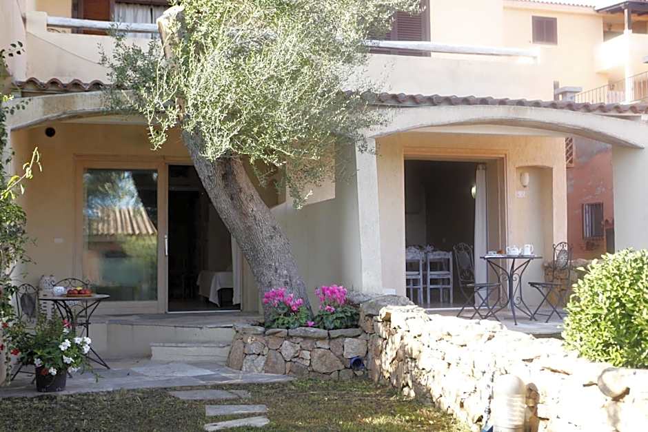 Baia de Bahas Residence