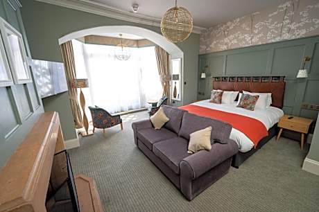 Victoria Hotel by Chef & Brewer Collection