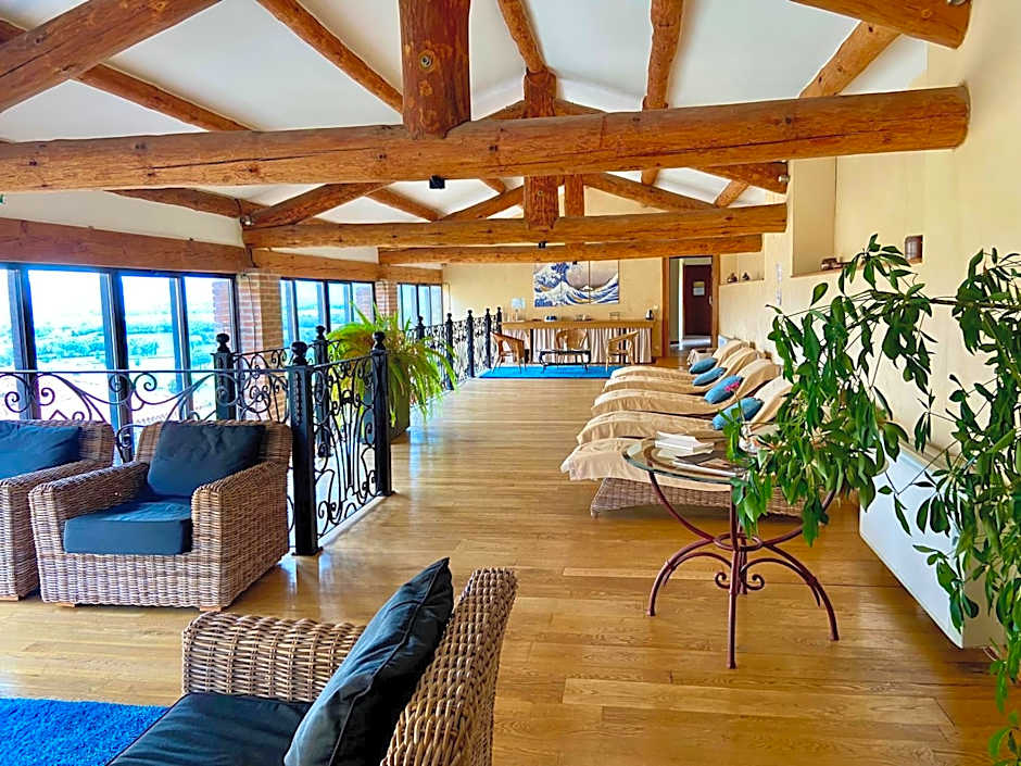 Domaine Saint-Roch Hotel Spa