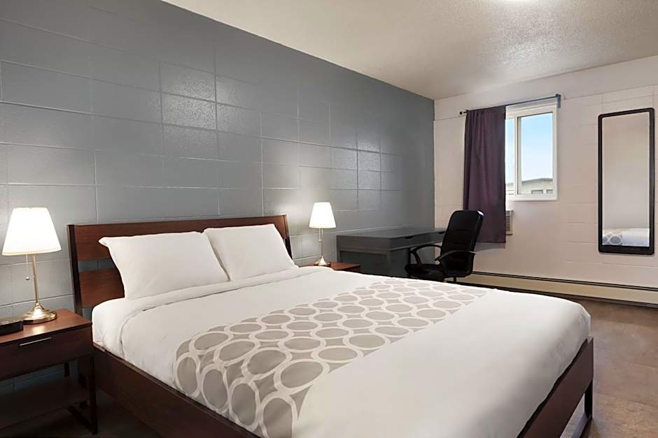 Howard Johnson by Wyndham Grande Prairie