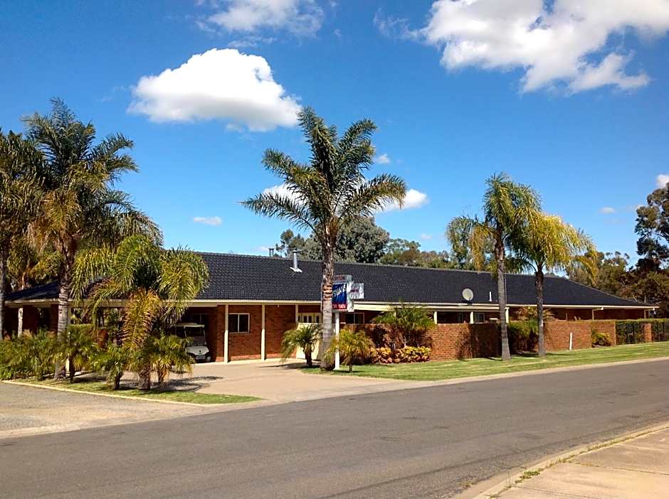 Sportsmans Motor Inn