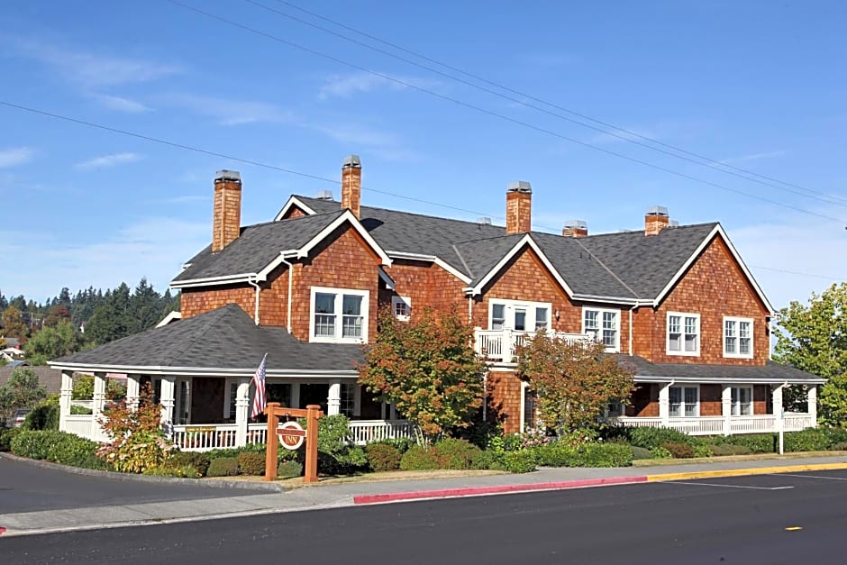 Saratoga Inn