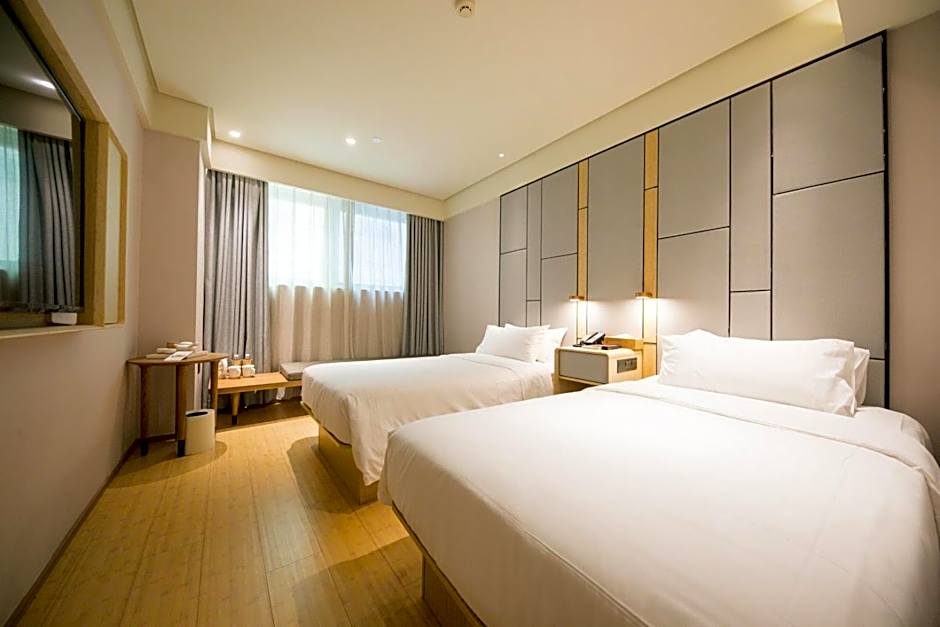 Photo 1 of 4 of Twin Room