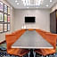 Holiday Inn Express & Suites - Detroit - Dearborn By IHG