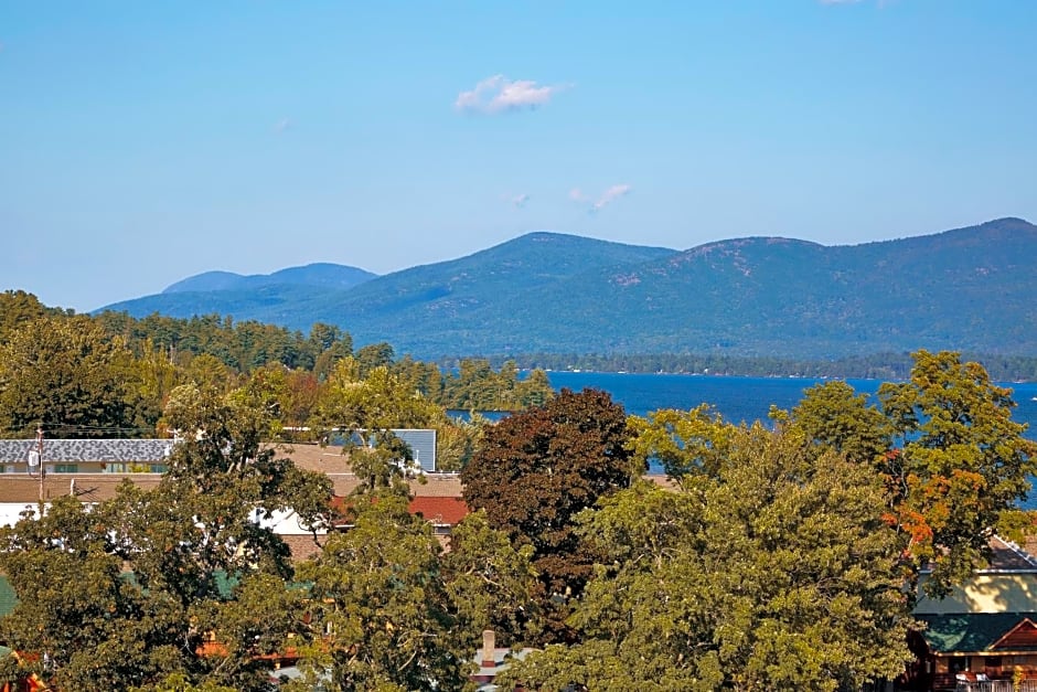 Courtyard by Marriott Lake George