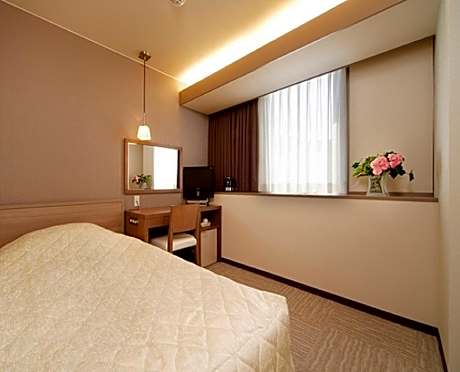 Single Room - Smoking