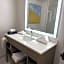 Comfort Inn & Suites Harvey - Chicago Southland