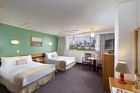 Basic Twin Room (2 Large Twin Beds)