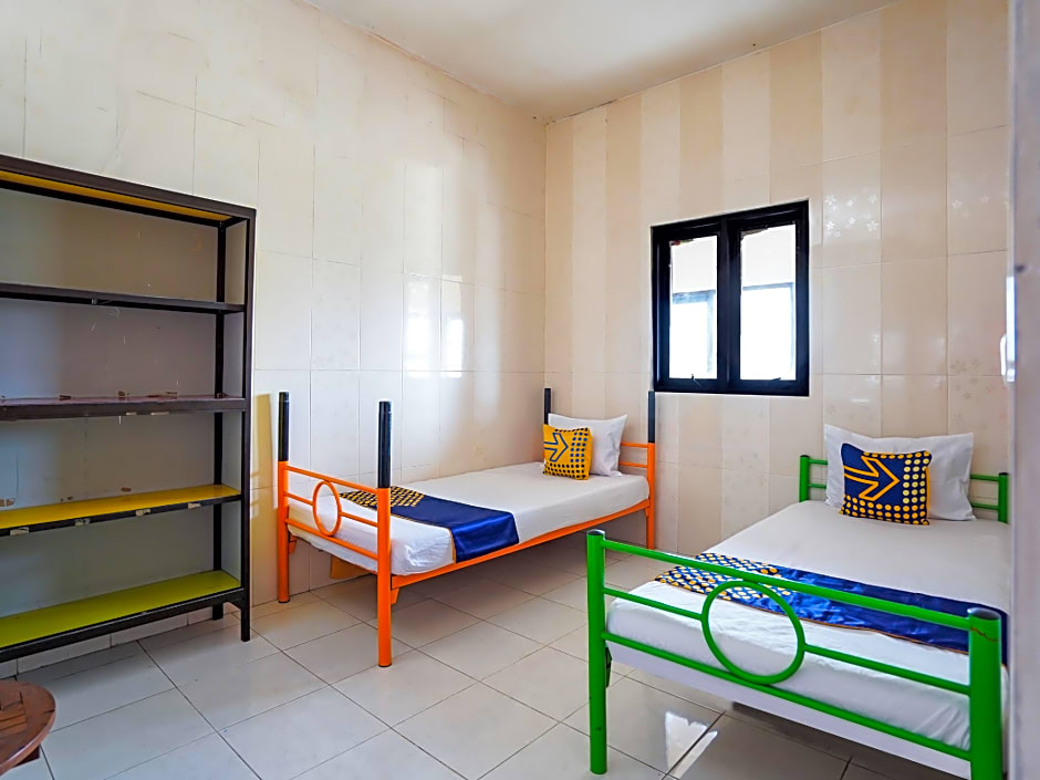 OYO Life 91856 Griya Gedangan Syariah