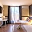 May Ramblas Hotel