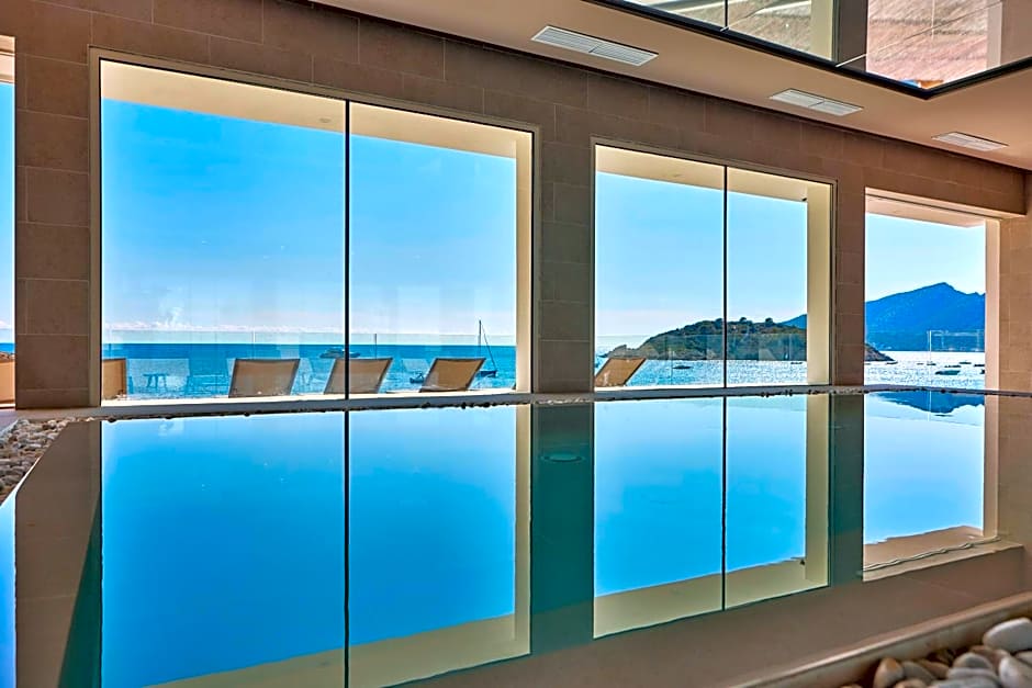 Universal Hotel Aquamarin