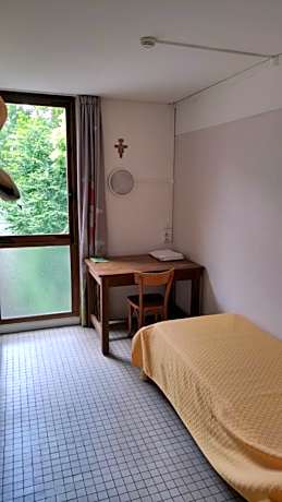 Single Room with Garden View