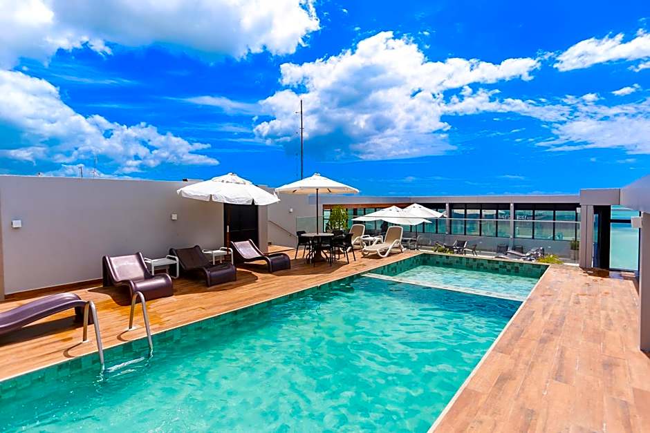 Pajuçara Praia Hotel