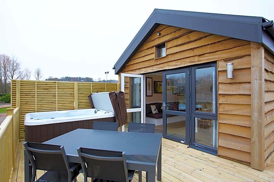 Braidhaugh Holiday Lodge and Glamping Park