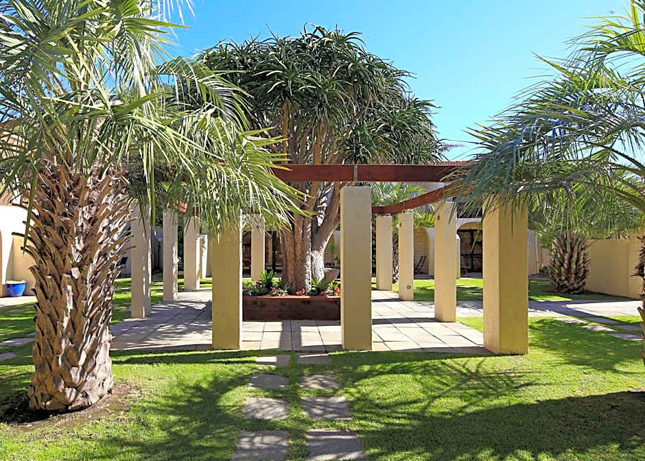Onetangi Beach Apartments